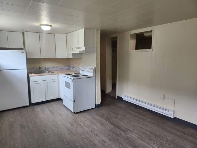 1017 4th St in Bremerton, WA - Building Photo - Building Photo