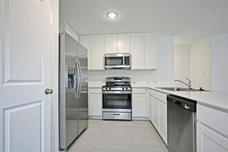 3805 Swift Fox Rd in New Braunfels, TX - Building Photo - Building Photo