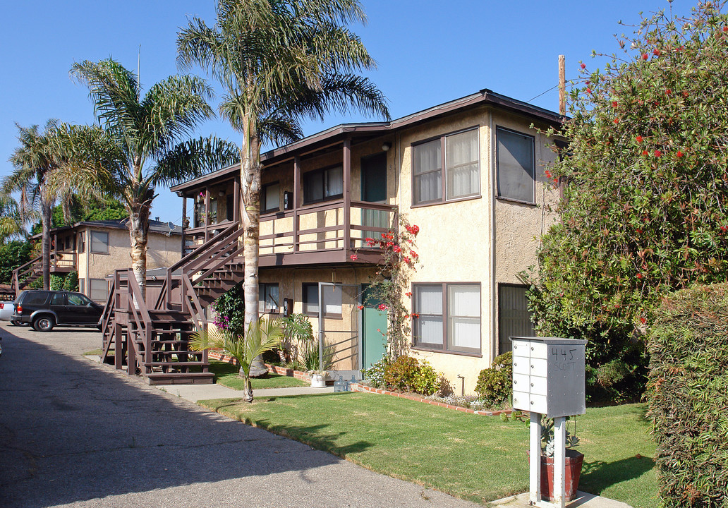 445 E Scott St in Port Hueneme, CA - Building Photo