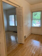 2208 Murray Hill Rd, Unit #1 in Cleveland, OH - Building Photo - Building Photo