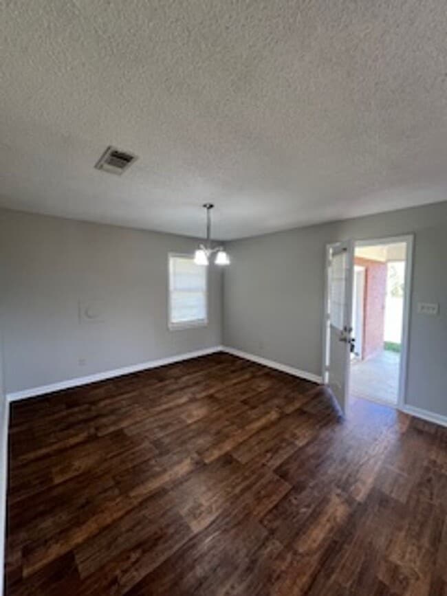 79 R J Kennedy Rd in Statesboro, GA - Building Photo - Building Photo