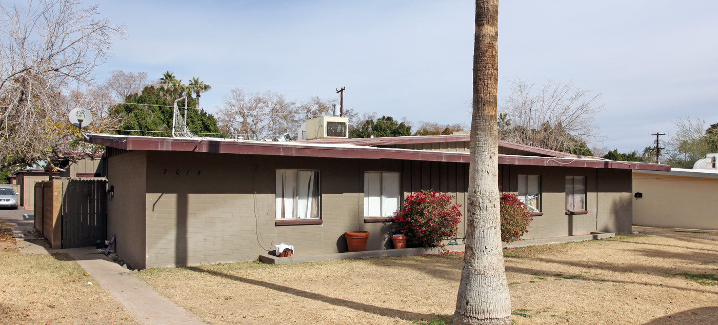 Bean Park in Scottsdale, AZ - Building Photo