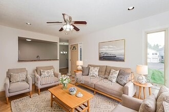 373 Elan Ct in St. Paul, MN - Building Photo - Building Photo