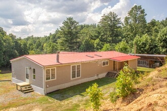 3113 Revere Rd in Marshall, NC - Building Photo - Building Photo