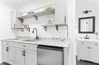 482 Elsmere St in Columbus, OH - Building Photo - Building Photo