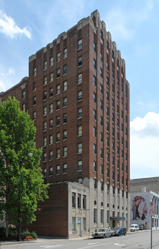 James Robertson Apartments in Nashville, TN - Building Photo - Building Photo