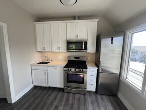 31672-31674 Coast Hwy in Laguna Beach, CA - Building Photo - Building Photo