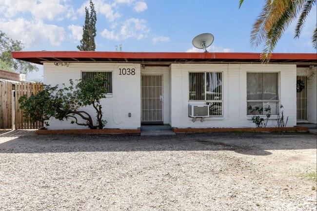 property at 1038 E Easy St