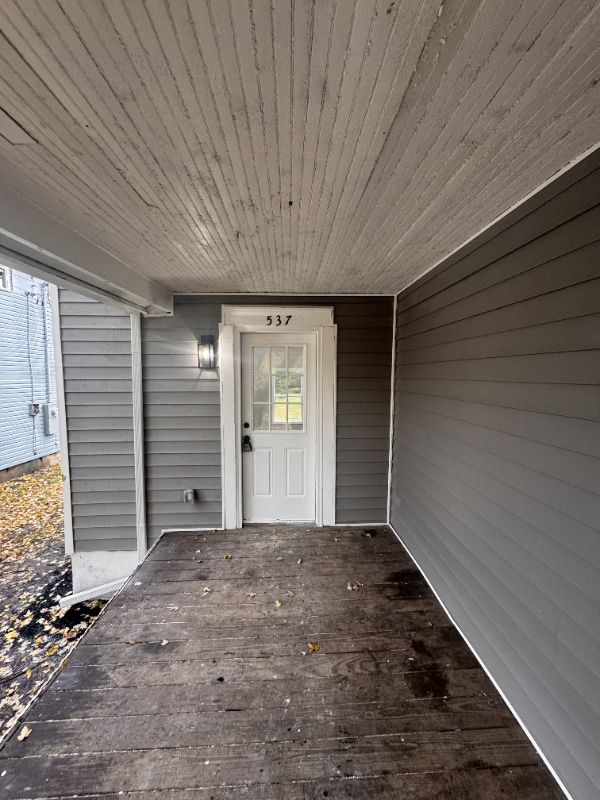 537 W Auburn Ave in Bellefontaine, OH - Building Photo - Building Photo