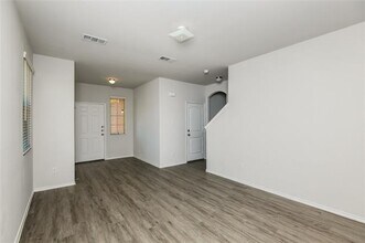 8348 Yaupon Holly Trl in Fort Worth, TX - Building Photo - Building Photo