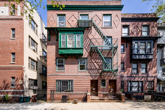 33 Hampton Pl in Brooklyn, NY - Building Photo - Building Photo