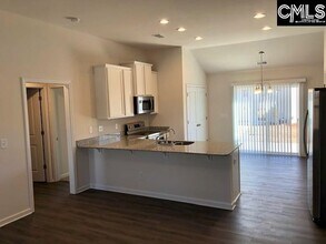 235 Drayton Hall Rd in West Columbia, SC - Building Photo - Building Photo