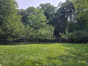 1 Barry Dr in Ashland, MA - Building Photo - Building Photo