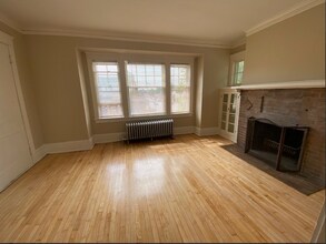 1802 E Linnwood Ave in Milwaukee, WI - Building Photo - Building Photo