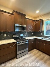 17372 SE Elias Ct in Damascus, OR - Building Photo - Building Photo