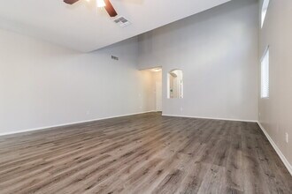 5477 S 239th Dr in Buckeye, AZ - Building Photo - Building Photo