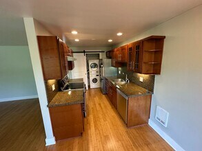49 W Etruria St in Seattle, WA - Building Photo - Building Photo