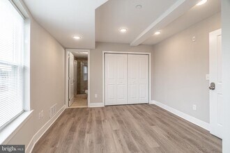 421 N 39th St in Philadelphia, PA - Building Photo - Building Photo