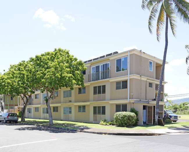 68-101 Waialua Beach Rd in Waialua, HI - Building Photo - Building Photo