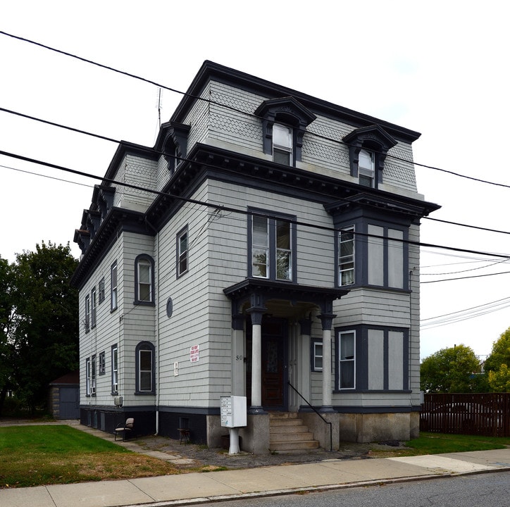 50 Common St in Providence, RI - Building Photo