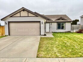 3656 W Furcula Dr in Coeur d'Alene, ID - Building Photo