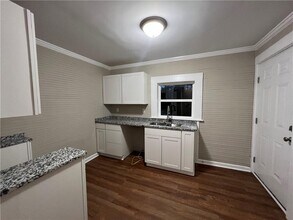 15 Tower St in Gainesville, GA - Building Photo - Building Photo