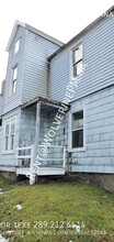 211 Forbes St in New Glasgow, NS - Building Photo - Building Photo