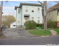 402 Highland St in Syracuse, NY - Building Photo - Building Photo