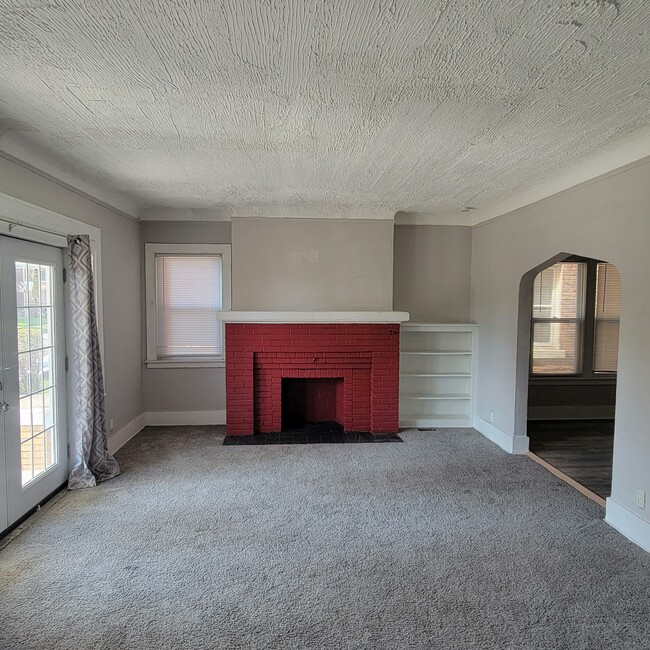 1932 Taylor St in Detroit, MI - Building Photo - Building Photo