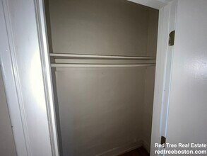 90 Myrtle St in Boston, MA - Building Photo - Building Photo