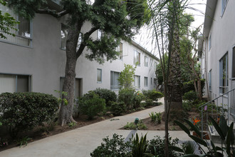 Chenault Hills Apartments in Los Angeles, CA - Building Photo - Building Photo