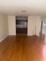 XX48 Olinville Ave in Bronx, NY - Building Photo