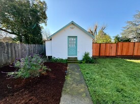 1877 Virginia Ave in Novato, CA - Building Photo