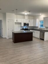 6208 Marlin Dr in Eight Mile, AL - Building Photo - Building Photo