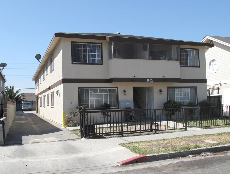 1652 W 207th St in Torrance, CA - Building Photo