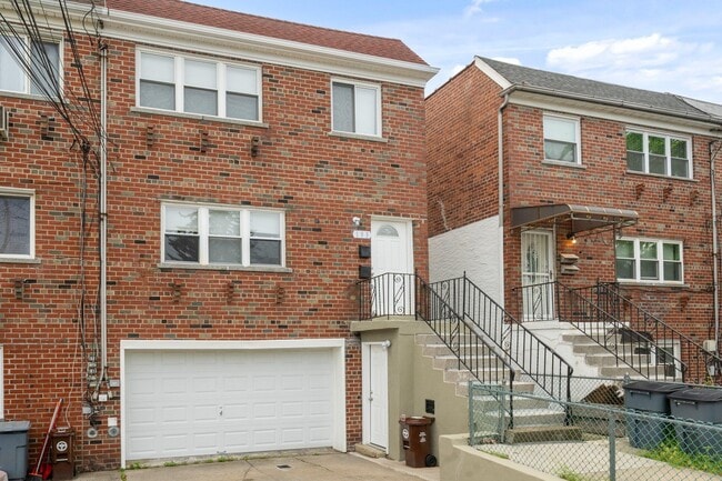 property at 193 Huntington Ave