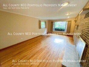 3054 N Star Rd in Columbus, OH - Building Photo - Building Photo