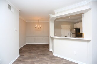 Avana Cheshire Bridge in Atlanta, GA - Building Photo - Interior Photo