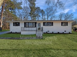 27 Shamrock Cir in Greenville, SC - Building Photo - Building Photo