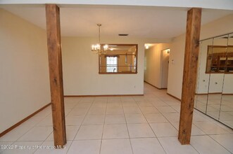 909 Candlebrook Ln in Brooksville, FL - Building Photo - Building Photo