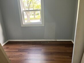 22146 Yates Ave in Sauk Village, IL - Building Photo - Building Photo