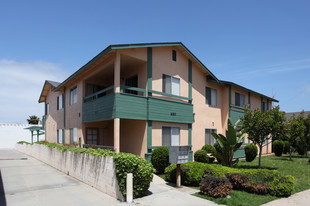 650 10th St Apartments