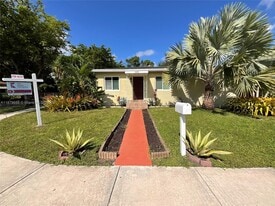 385 NW 129th St in North Miami, FL - Building Photo