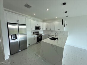 4412-4414 14th St SW in Lehigh Acres, FL - Building Photo - Building Photo