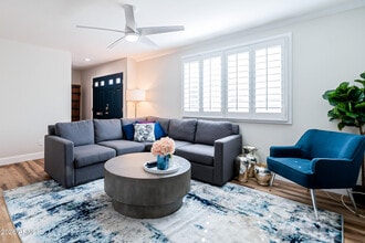 4243 N Miller Rd in Scottsdale, AZ - Building Photo - Building Photo