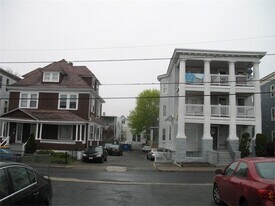 36 Trident Ave, Unit 1 in Winthrop, MA - Building Photo