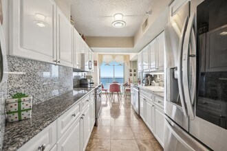 16711 Collins Ave, Unit 2308 in Sunny Isles Beach, FL - Building Photo - Building Photo
