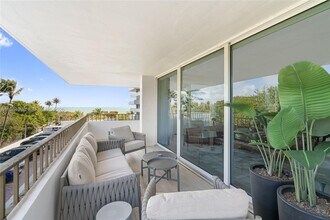 177 Ocean Ln Dr in Key Biscayne, FL - Building Photo - Building Photo