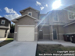 6007 Karly Way in San Antonio, TX - Building Photo