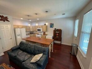 5154 East Liberty Park Circle in North Charleston, SC - Building Photo - Building Photo